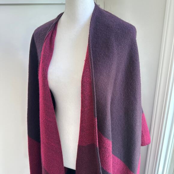 Soft Surroundings One Size Wrap Poncho Fringe Soft Cozy Versatile Small - XL - Picture 2 of 8